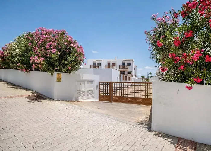 Modern House In Puerto Del Carmen *