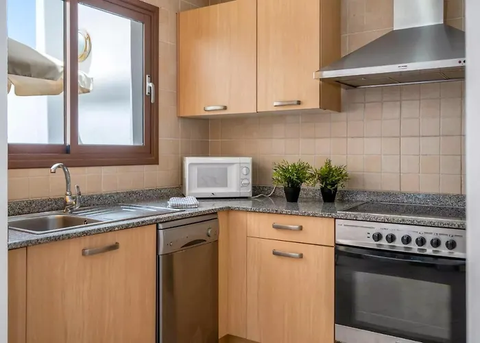 Modern House In Puerto Del Carmen Апартаменты *