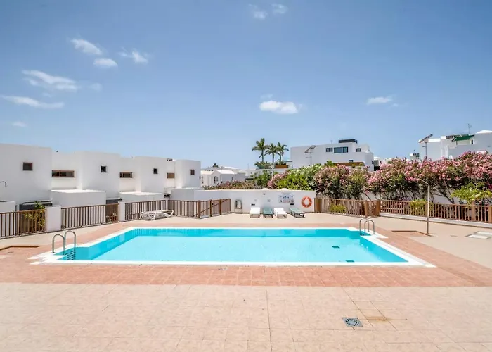 Modern House In Puerto Del Carmen Тиас