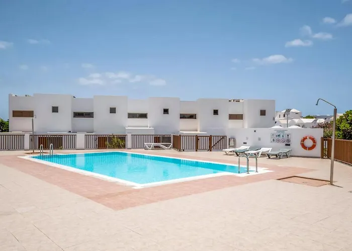 Modern House In Puerto Del Carmen Апартаменты *